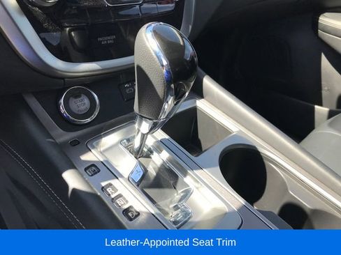 Used 2024 Nissan Murano SL image 9