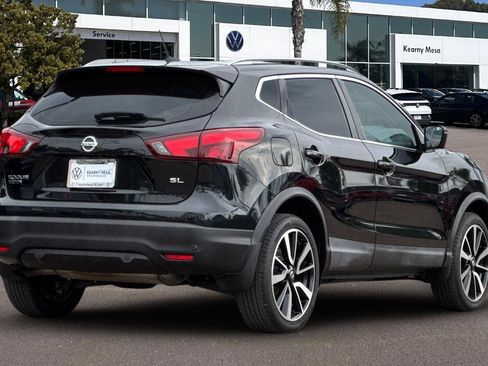 Used 2019 Nissan Rogue Sport SL image 4