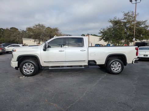 Used 2025 Chevrolet Silverado 3500 High Country w/ Technology Package image 27