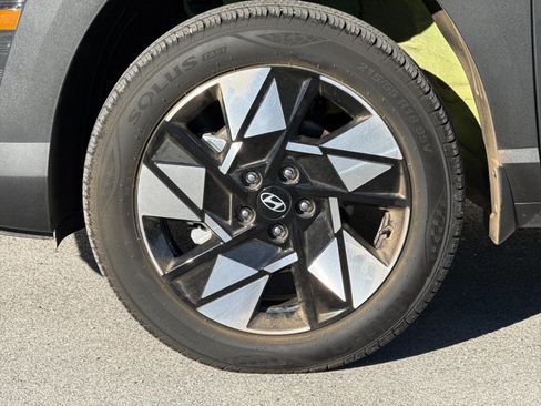 Used 2025 Hyundai Kona SEL AWD/4WD image 31