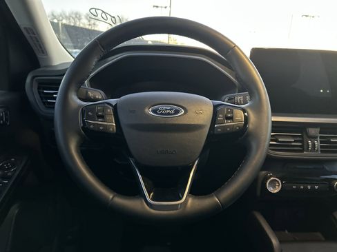 Used 2023 Ford Escape Active w/ Tech Pack #2 image 25
