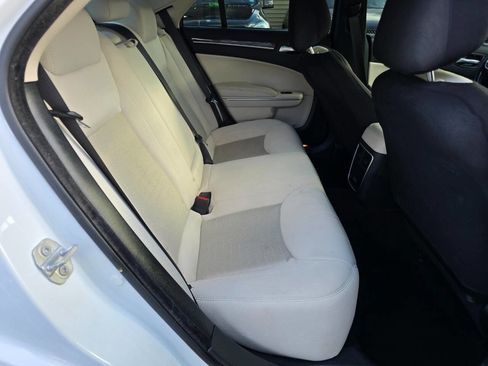 Used 2019 Chrysler 300 Touring w/ Sport Appearance Package image 24