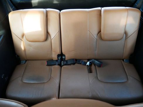 Used 2021 INFINITI QX80 Sensory w/ All-Season Package AWD/4WD image 15