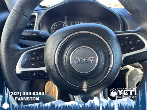 Used 2019 Jeep Renegade Sport image 23