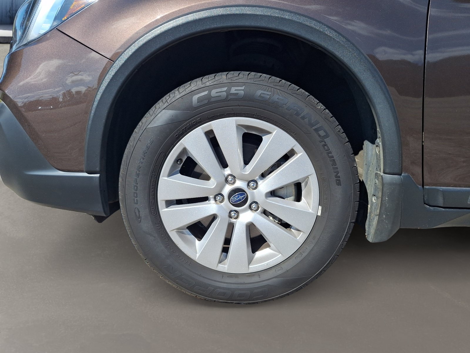 Used 2019 Subaru Outback 2.5i Premium w/ Protection Package #1 AWD/4WD image 8