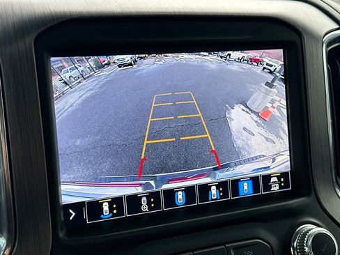 Used 2020 GMC Sierra 3500 Denali w/ Denali Ultimate Package image 26