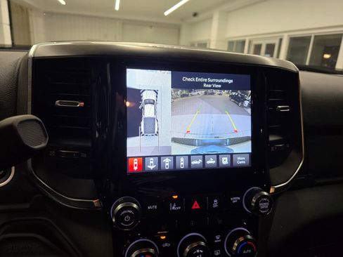 Used 2024 RAM 3500 Big Horn w/ Night Edition image 28