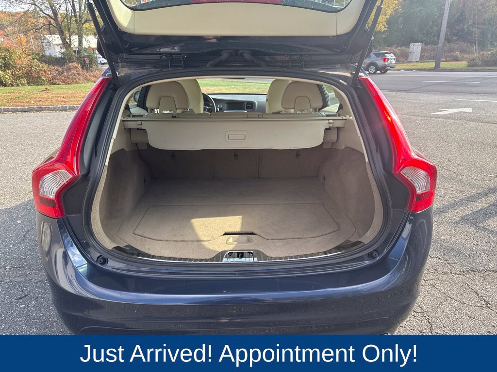 Used 2015 Volvo V60 T5 Premier Plus AWD/4WD image 11