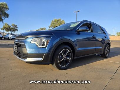 Used 2024 Kia Niro EX