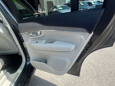 Used 2021 Volvo XC90 T6 Inscription w/ Advanced Package AWD/4WD image 18