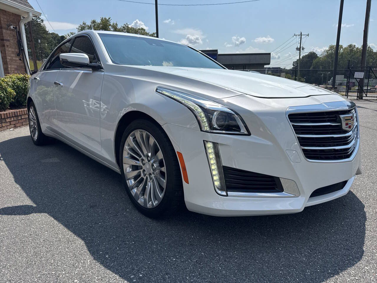 Used 2016 Cadillac CTS Luxury RWD image 7