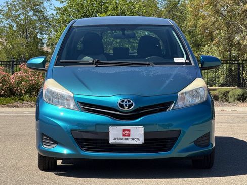 Used 2012 Toyota Yaris LE FWD image 9