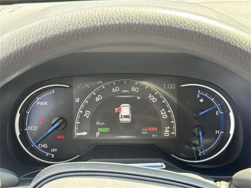 Used 2025 Toyota RAV4 LE image 14