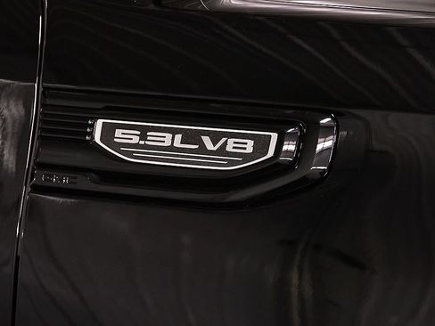 Used 2022 GMC Sierra 1500 Elevation AWD/4WD image 10