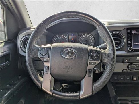 Used 2022 Toyota Tacoma TRD Sport image 24