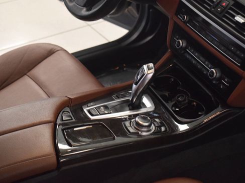 Used 2013 BMW 528i Sedan RWD image 49