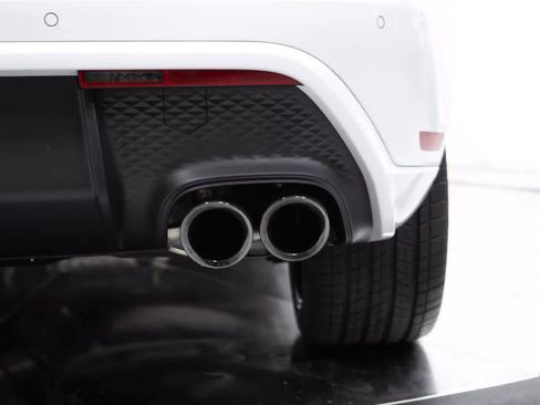 Certified 2026 Porsche Macan AWD/4WD image 20