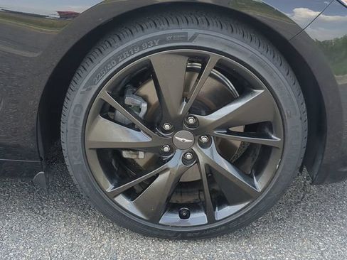 Used 2023 Genesis G70 2.0T w/ Sport Advanced Package RWD image 10