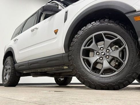 Used 2023 Ford Bronco Sport Badlands w/ Premium Package image 3