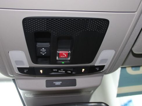 Used 2025 Honda Accord SE image 21