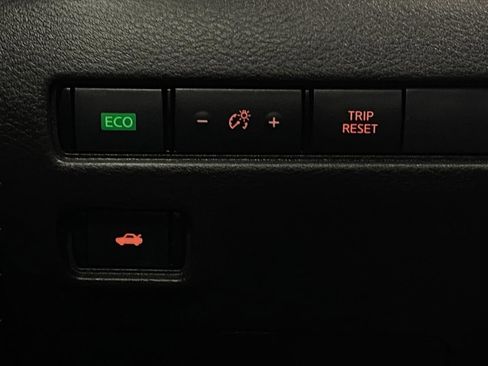 Used 2024 Nissan Sentra S image 14