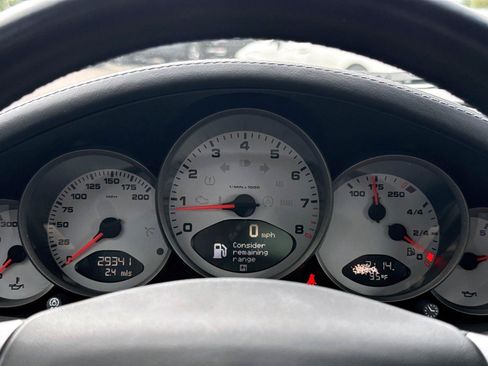 Used 2006 Porsche 911 Carrera 4S AWD/4WD image 25