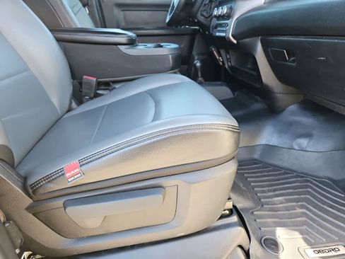 Used 2022 RAM 2500 Tradesman image 21