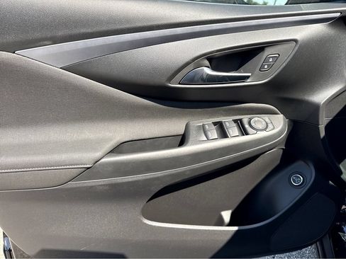 New 2026 Buick Envista Sport Touring w/ Convenience I Package FWD image 9