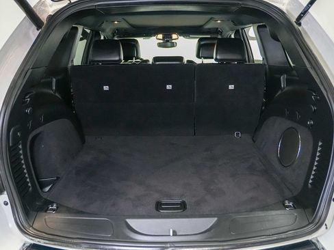 Used 2021 Jeep Grand Cherokee Limited w/ Luxury Group II RWD image 22