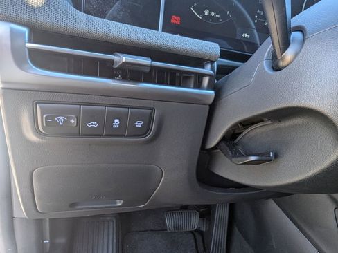 Certified 2025 Hyundai Santa Cruz Limited image 27