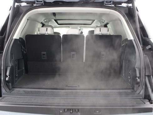 New 2026 Lincoln Navigator Reserve AWD/4WD image 16
