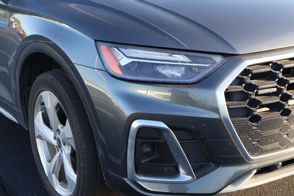 Used 2023 Audi Q5 2.0T Premium Plus w/ Premium Plus Package AWD/4WD image 4