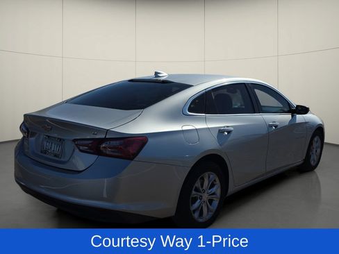 Used 2021 Chevrolet Malibu LT FWD image 9