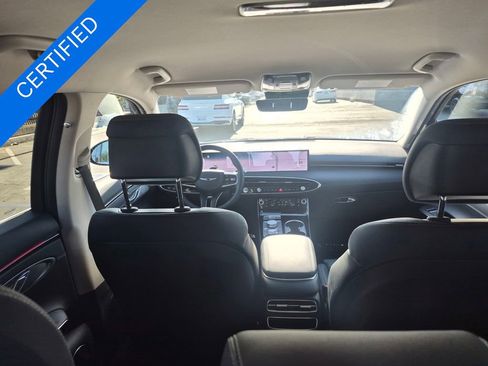 Used 2026 Genesis GV70 2.5T AWD/4WD image 16