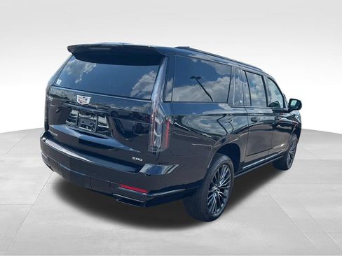 Used 2026 Cadillac Escalade ESV Platinum Sport AWD/4WD image 5