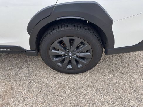 Used 2024 Subaru Outback Onyx Edition AWD/4WD image 30
