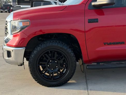 Used 2021 Toyota Tundra SR5 RWD image 9