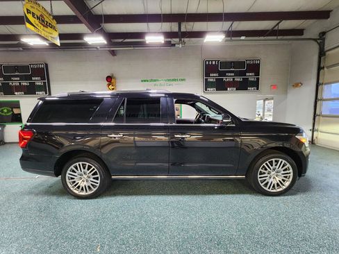 Used 2024 Ford Expedition Max Limited AWD/4WD image 5