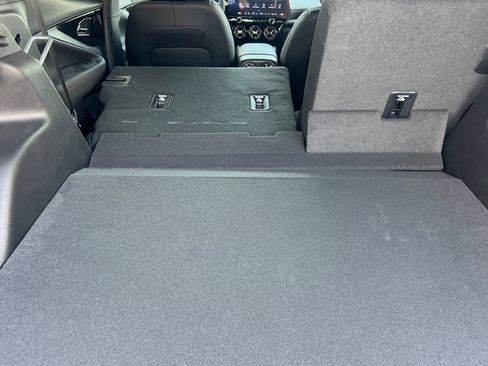 New 2025 Chevrolet Blazer EV RS image 12