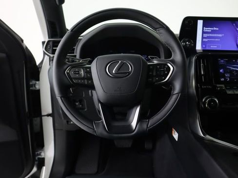 New 2026 Lexus LX 700h Luxury AWD/4WD image 22