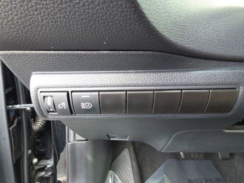 Used 2024 Toyota Corolla LE image 20