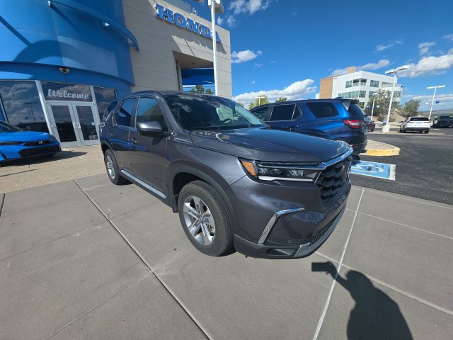 Used 2025 Honda Pilot EX-L image 1