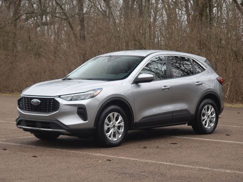 Used 2023 Ford Escape Active w/ Tech Pack #2 image 21