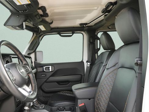Used 2023 Jeep Wrangler High Altitude image 25