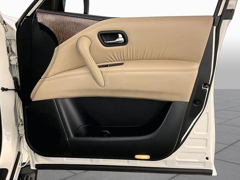 Used 2019 Nissan Armada SL w/ Premium Package RWD image 23