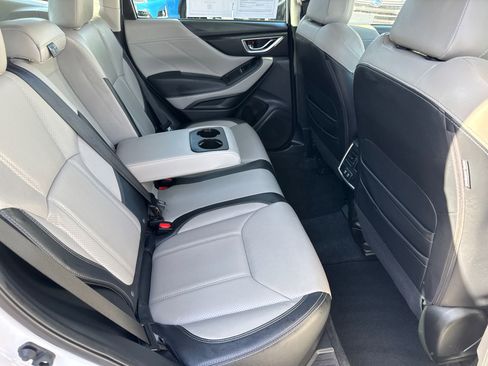 Certified 2023 Subaru Forester Limited AWD/4WD image 11