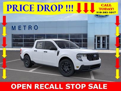 New 2025 Ford Maverick XLT w/ Equipment Group 301A