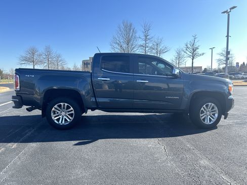 Used 2019 GMC Canyon SLT w/ Driver Alert Package image 10