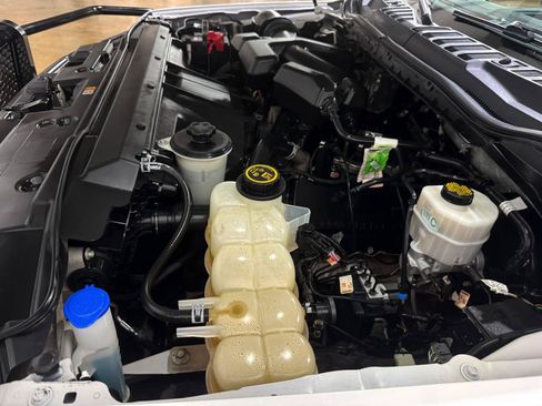 Used 2019 Ford F250 XL w/ Power Equipment Group AWD/4WD image 46