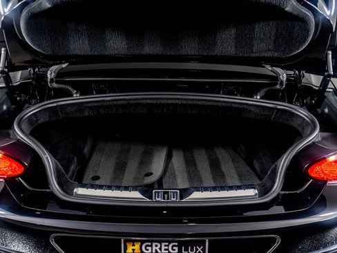 Used 2023 Bentley Continental GT V8 image 53